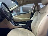 Used 2013 Hyundai Sonata Limited image 5