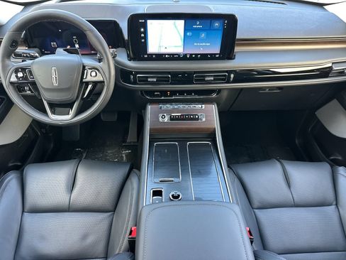 New 2026 Lincoln Aviator Reserve AWD/4WD image 12