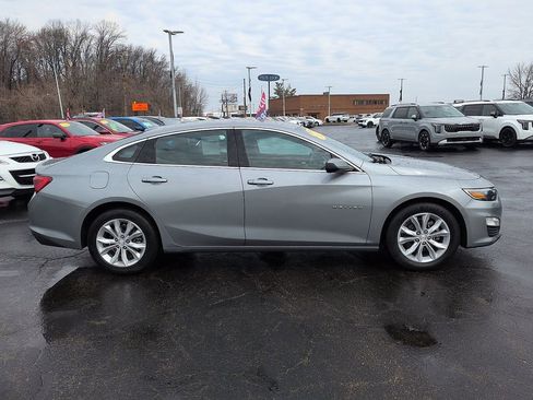 Used 2023 Chevrolet Malibu LT image 2