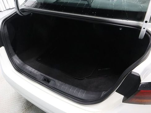 Certified 2025 Nissan Altima 2.5 SV image 14