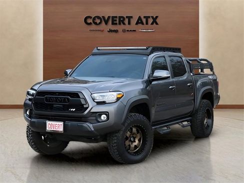 Used 2023 Toyota Tacoma TRD Off-Road image 1