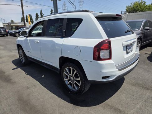 Used 2014 Jeep Compass Limited FWD image 2