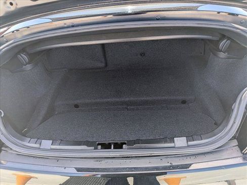 Used 2005 BMW Z4 3.0i RWD image 6