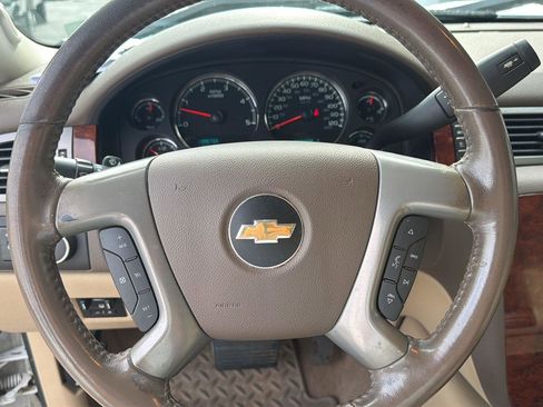 Used 2014 Chevrolet Silverado 2500 LTZ w/ LTZ Plus Package AWD/4WD image 20