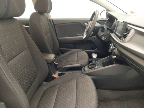 Used 2019 Kia Rio S FWD image 21