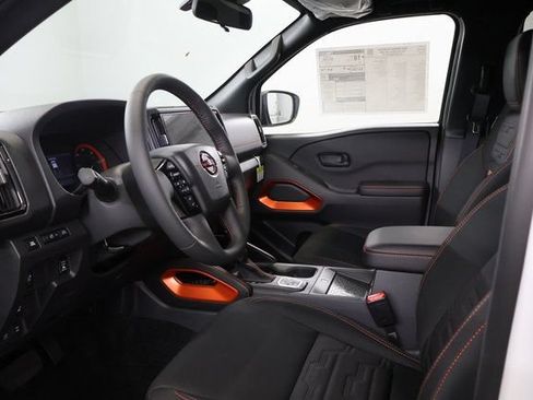 New 2026 Nissan Frontier PRO-4X w/ Pro-4x Convenience Package AWD/4WD image 12
