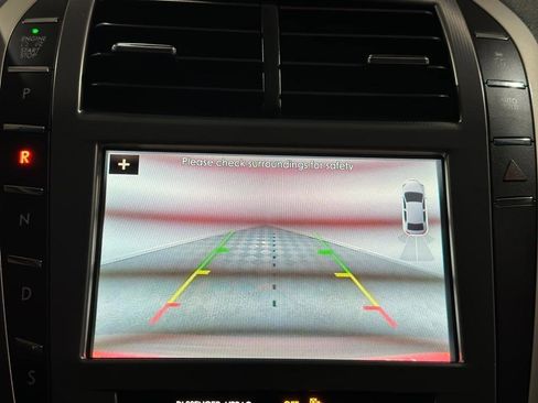 Used 2017 Lincoln MKZ Premiere image 38