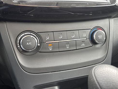 Used 2019 Nissan Sentra S image 16