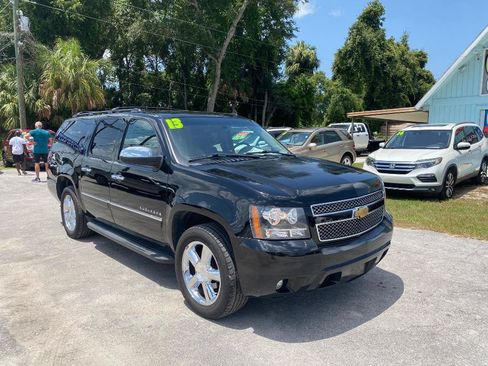 Used 2013 Chevrolet Suburban LTZ RWD image 5