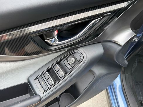 Used 2018 Subaru Crosstrek 2.0i Limited image 18