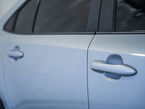 Used 2021 Toyota Corolla XSE FWD image 13