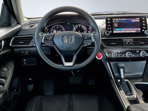 Used 2018 Honda Accord EX image 8