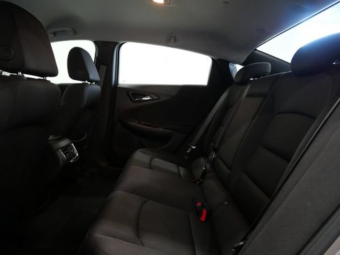 Used 2025 Chevrolet Malibu LT FWD image 23