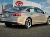 Used 2022 Chevrolet Malibu LT image 3