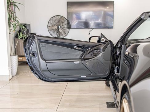 Used 2004 Mercedes-Benz SL 55 AMG image 34