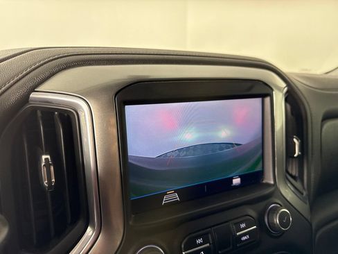 Used 2019 Chevrolet Silverado 1500 RST AWD/4WD image 19