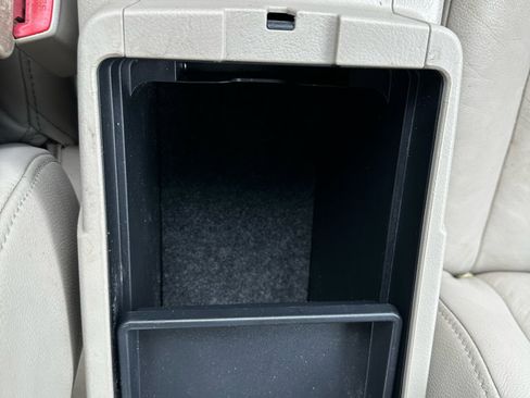 Used 2009 Toyota Camry SE image 24