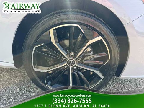 Used 2024 Nissan Altima 2.5 SR image 33