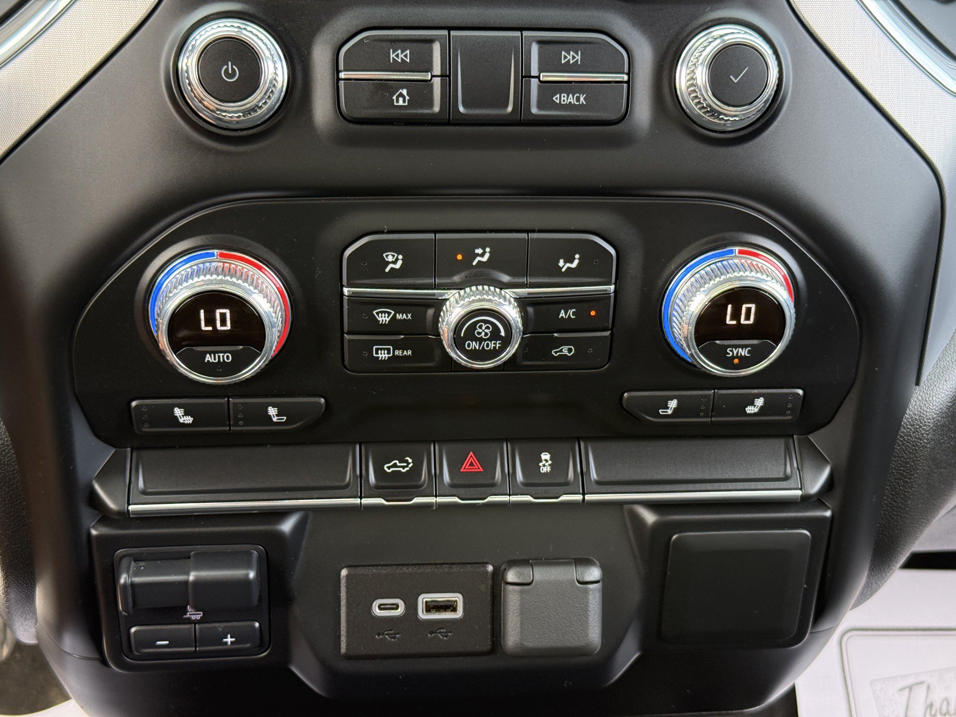 Used 2022 GMC Sierra 2500 SLE w/ SLE Convenience Package AWD/4WD image 15