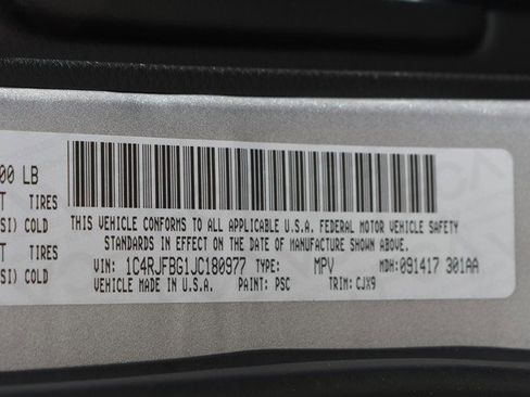 Used 2018 Jeep Grand Cherokee Limited image 34