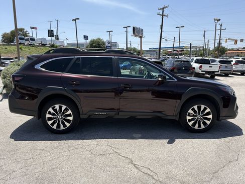 Used 2024 Subaru Outback Limited AWD/4WD image 2