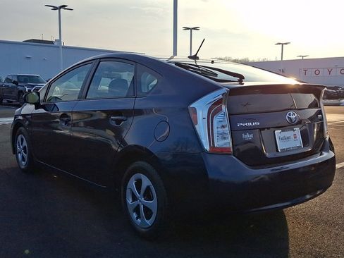 Used 2014 Toyota Prius Three image 4