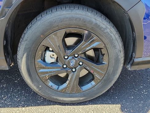 Certified 2024 Subaru Crosstrek 2.0i image 7