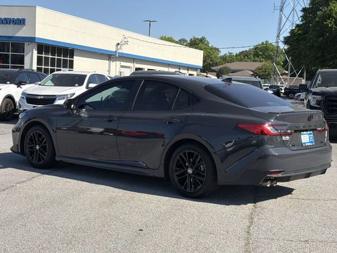 Used 2026 Toyota Camry SE w/ Multimedia Upgrade Package image 22