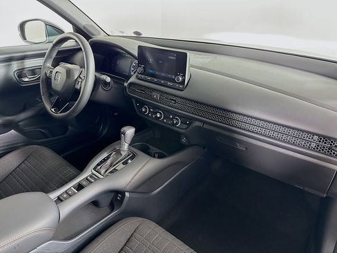 Used 2024 Honda HR-V Sport image 35