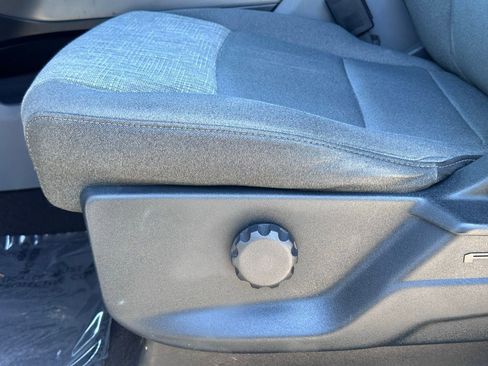 Used 2021 Ford F150 XLT AWD/4WD image 19