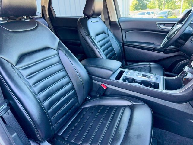 Used 2021 Ford Edge SEL w/ Convenience Package AWD/4WD image 9