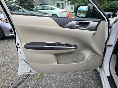 Used 2011 Subaru Impreza 2.5i AWD/4WD image 14