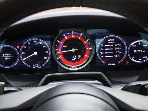 Used 2023 Porsche 911 Targa 4S image 26