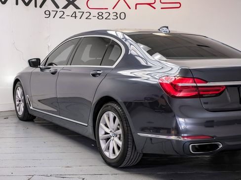 Used 2016 BMW 740i w/ Executive Package image 13