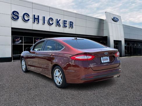 Used 2016 Ford Fusion SE FWD image 7
