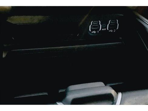 Used 2022 RAM 3500 Laramie image 33