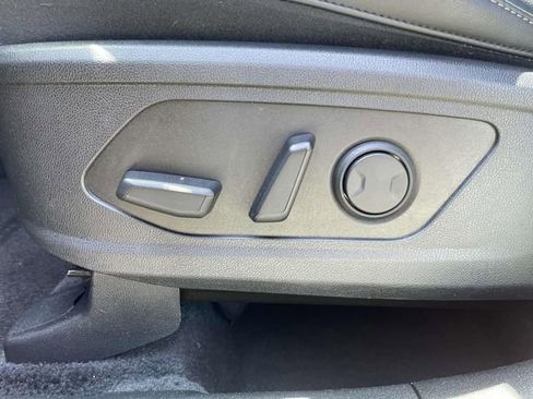Certified 2022 Kia Sorento S w/ Panoramic Sunroof Package FWD image 26