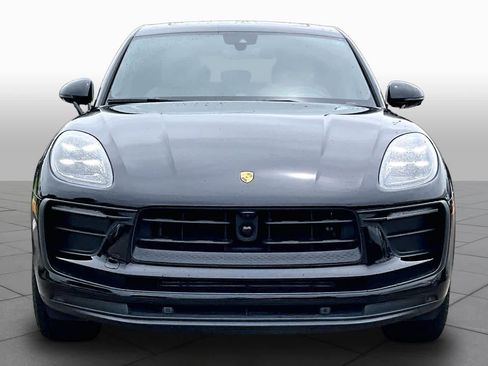 Used 2024 Porsche Macan AWD/4WD image 4
