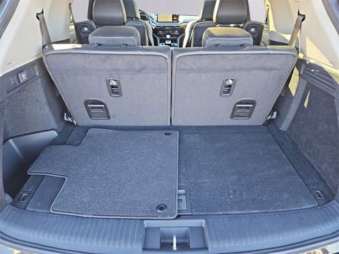 Used 2023 Acura MDX SH-AWD w/ Technology Package image 38