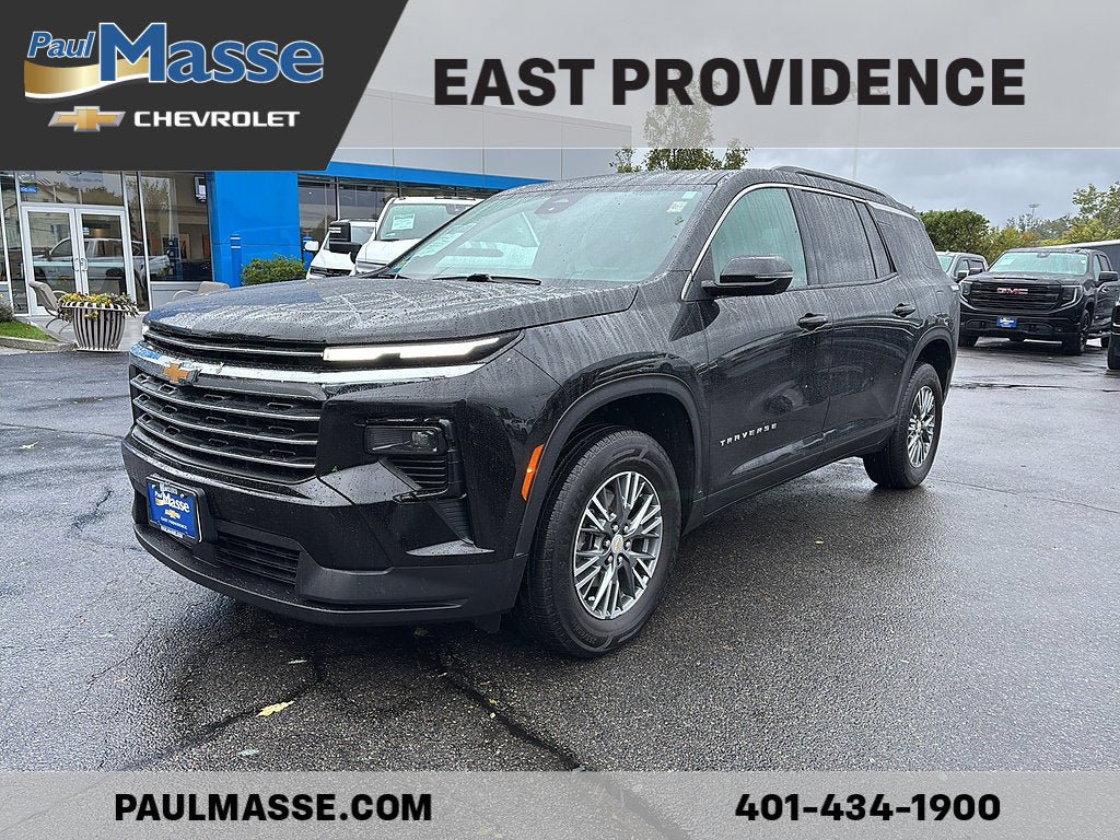 Used 2024 Chevrolet Traverse LT AWD/4WD image 1