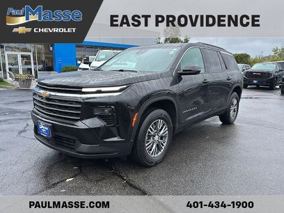 Used 2024 Chevrolet Traverse LT