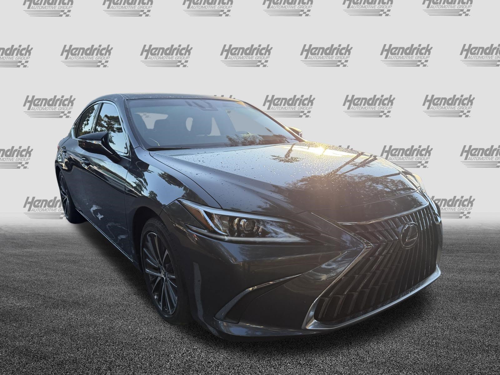 Certified 2025 Lexus ES 350 w/ Premium Package FWD image 2