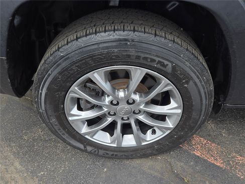 Used 2021 Jeep Cherokee Latitude Lux AWD/4WD image 10