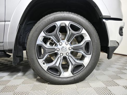 Used 2020 RAM 1500 Limited AWD/4WD image 12