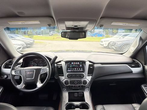 Used 2018 GMC Yukon XL SLT RWD image 23