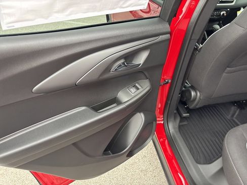 New 2026 Chevrolet TrailBlazer LT w/ Driver Confidence Package image 16