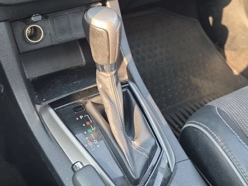 Used 2015 Toyota Corolla S FWD image 27
