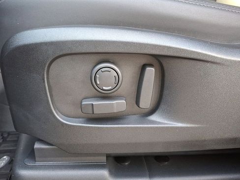 Certified 2025 Land Rover Defender 110 S image 18