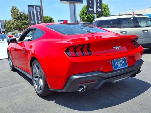 New 2025 Ford Mustang Coupe image 4