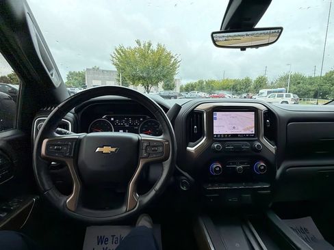 Used 2021 Chevrolet Silverado 1500 High Country w/ Technology Package AWD/4WD image 20